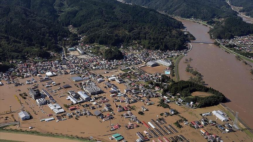 Japan pogodio tajfun: Otkazani letovi, stao i željeznički saobraćaj