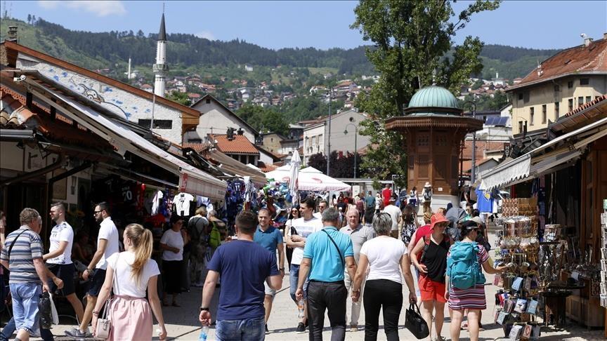 Još kratko uživajte u suncu, stižu nam kiše, pljuskovi i niže temperature