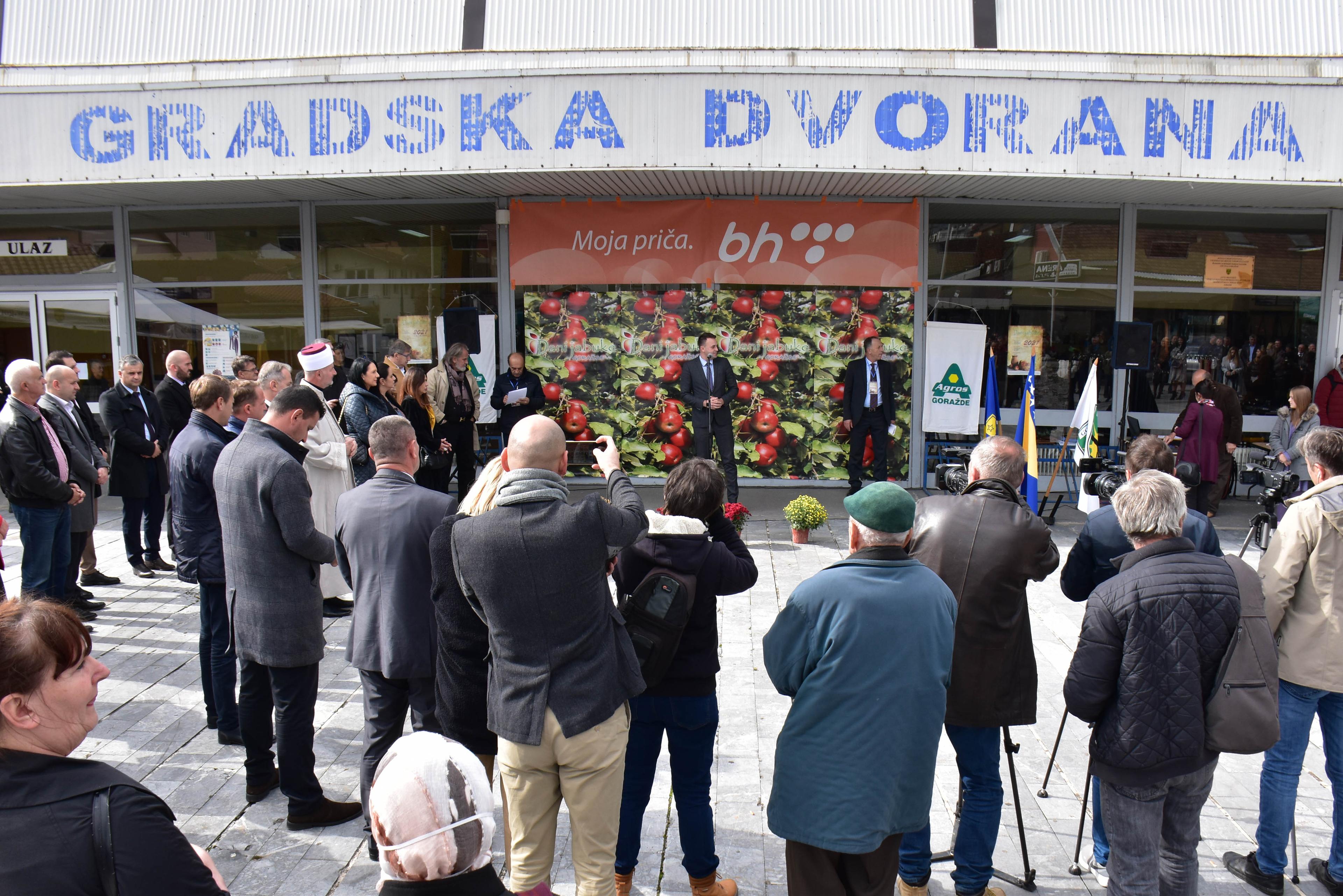 Svečano otvaranje Dana jabuke - Avaz