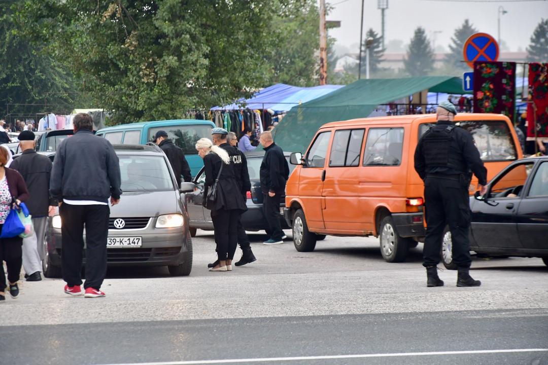 Vapaj vlasnika kojem su jutros ukrali kombi na autopijaci na Stupu: "Ne mogu da vjerujem, kome treba vozilo staro 26 godina"