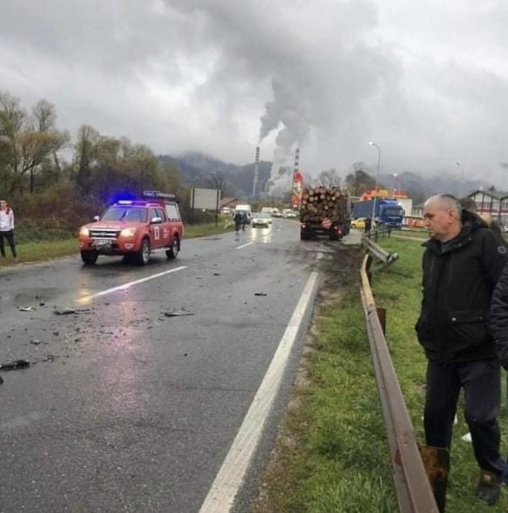 Policija i Hitna pomoć na terenu - Avaz