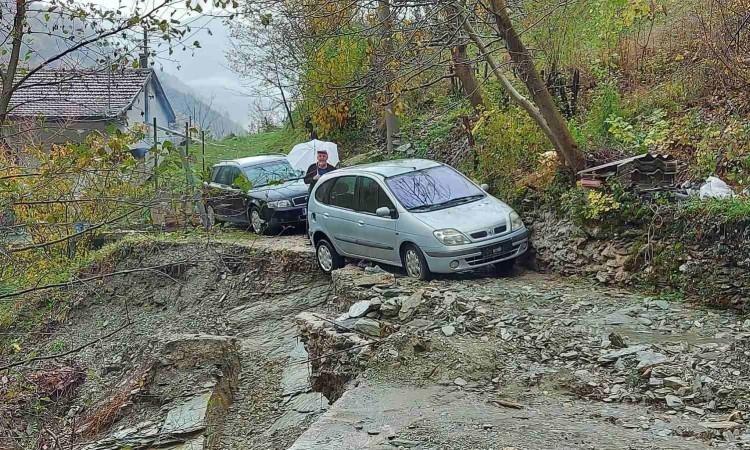 Deblokirana je putna komunikacija prema naseljima Jasenik, Pirići i Tuleg - Avaz