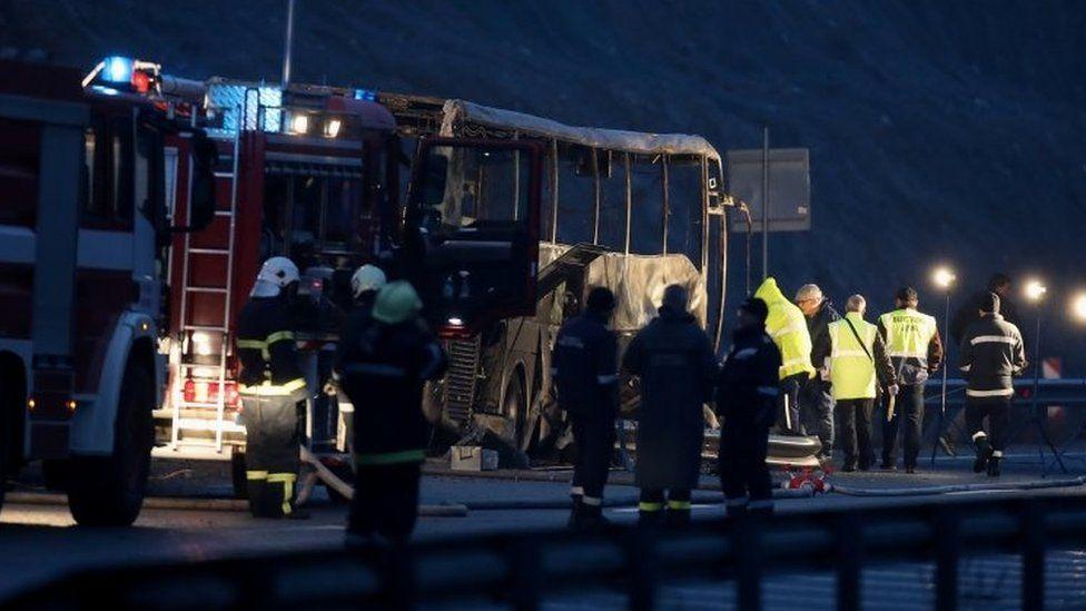 Izgorio autobus iz Sjeverne Makedonije, poginulo najmanje 45 osoba