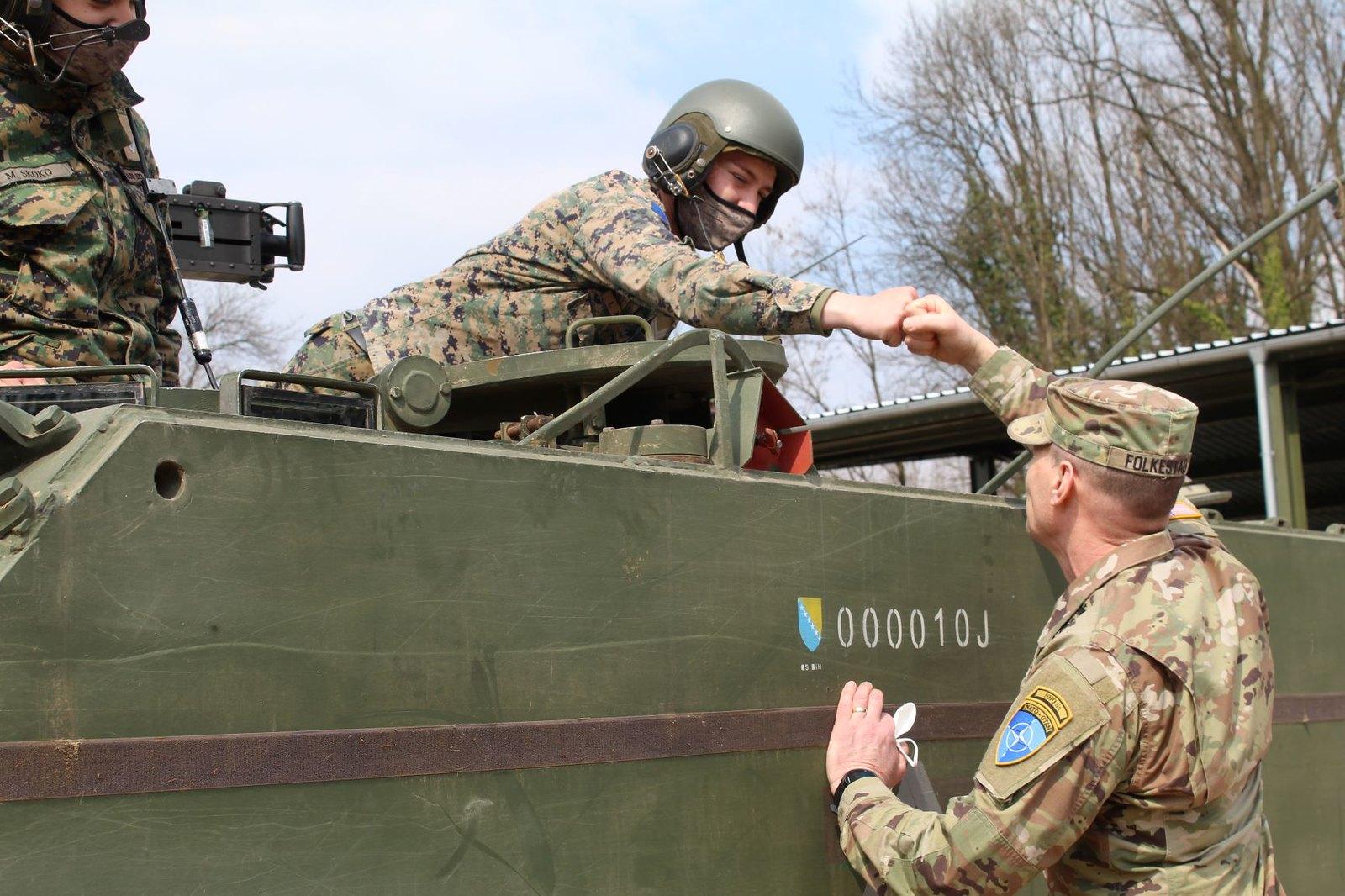 NATO komandant Erik Folkstad - Avaz