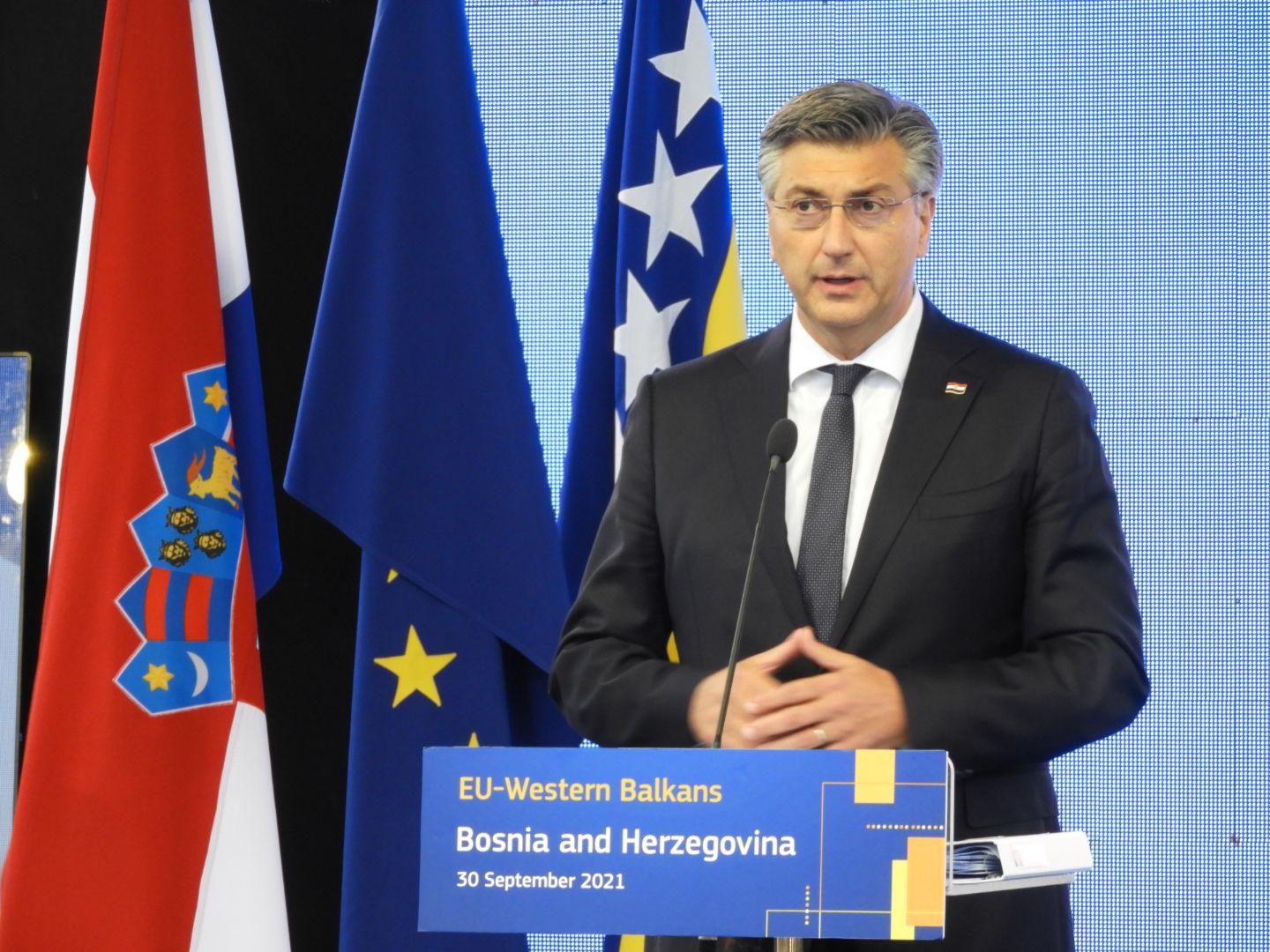 Plenković: Hrvatska u Šengenu neće dizati žicu prema BiH