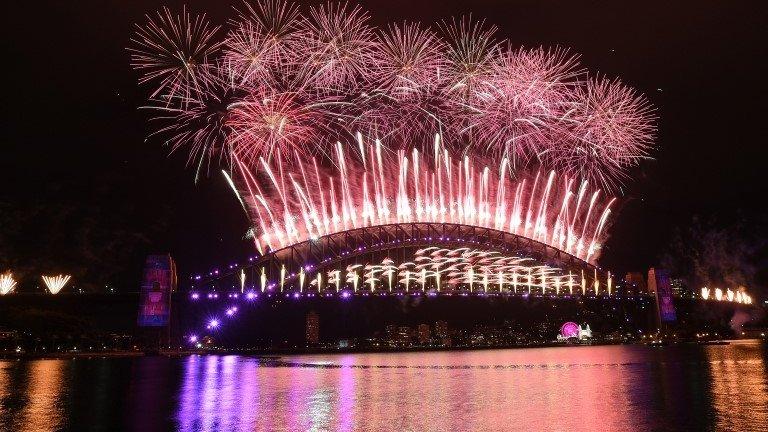 Otkazan doček Nove godine na aveniji Champs Elysees u Parizu