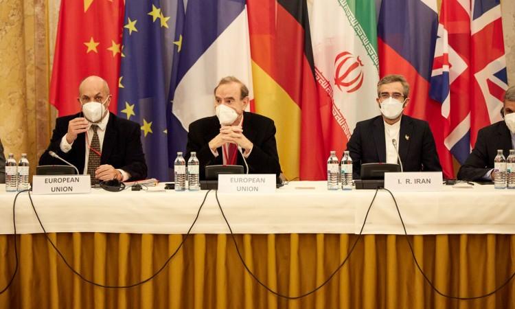Bagheri: Uklanjanje sankcija Iranu ključno za uspjeh pregovora u Beču