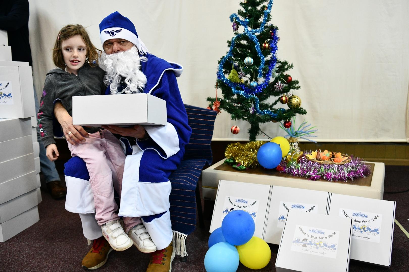 Navijači Željezničara iz SAD-a i Kanade i Udruženje 1921 donijeli osmijehe na lica 600 mališana