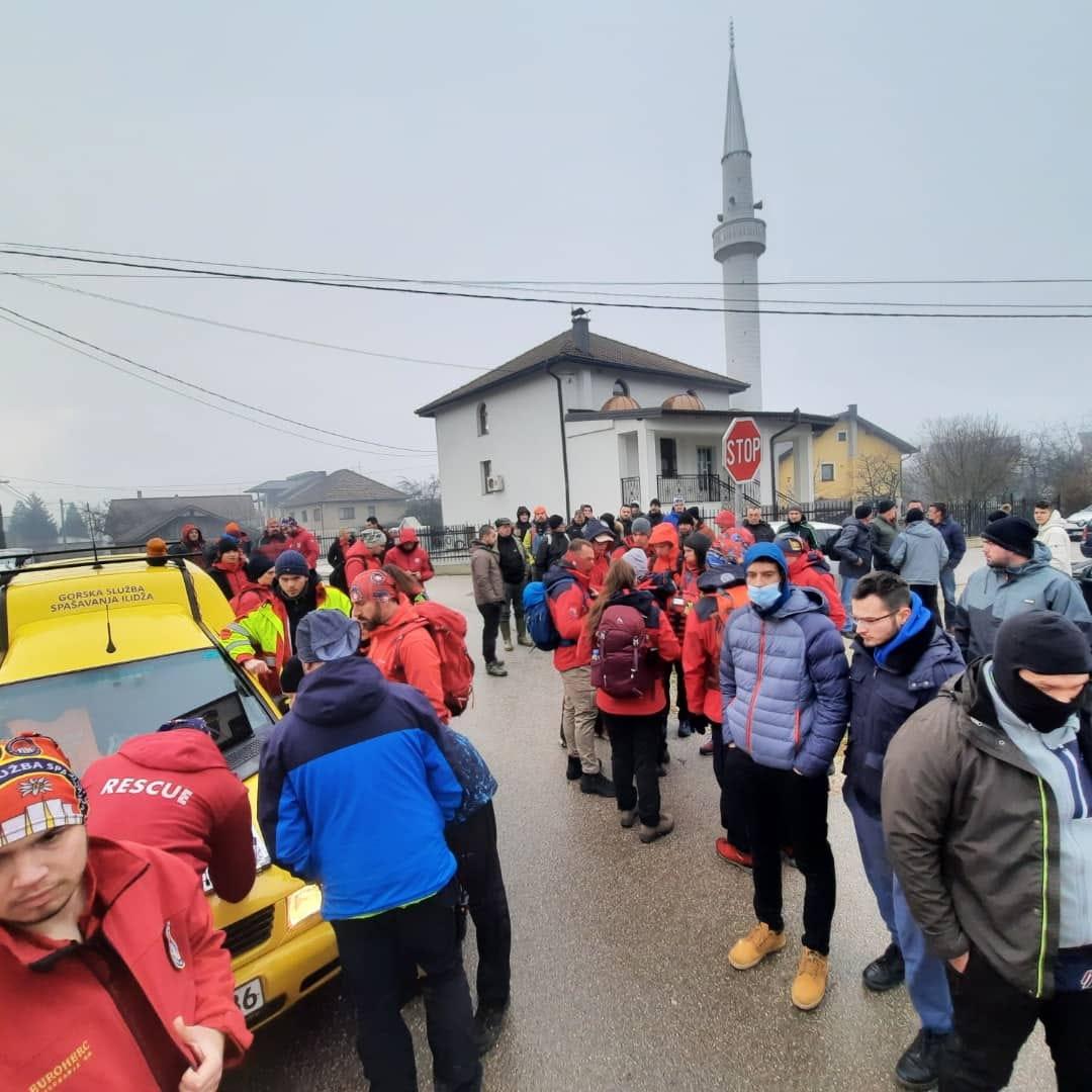 Potraga za nestalim Almirom Mehanijom - Avaz