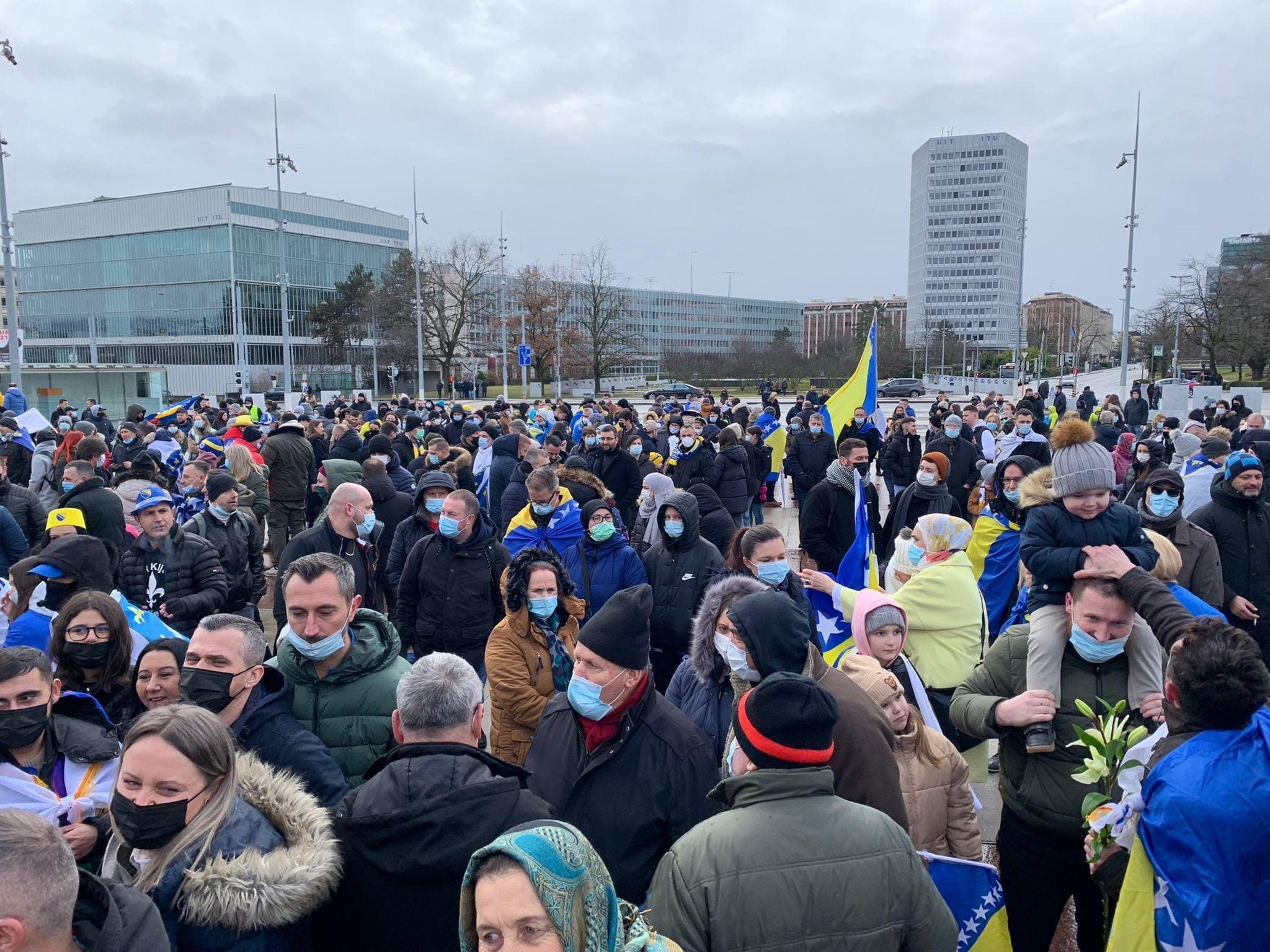 Sa održanih protesta - Avaz