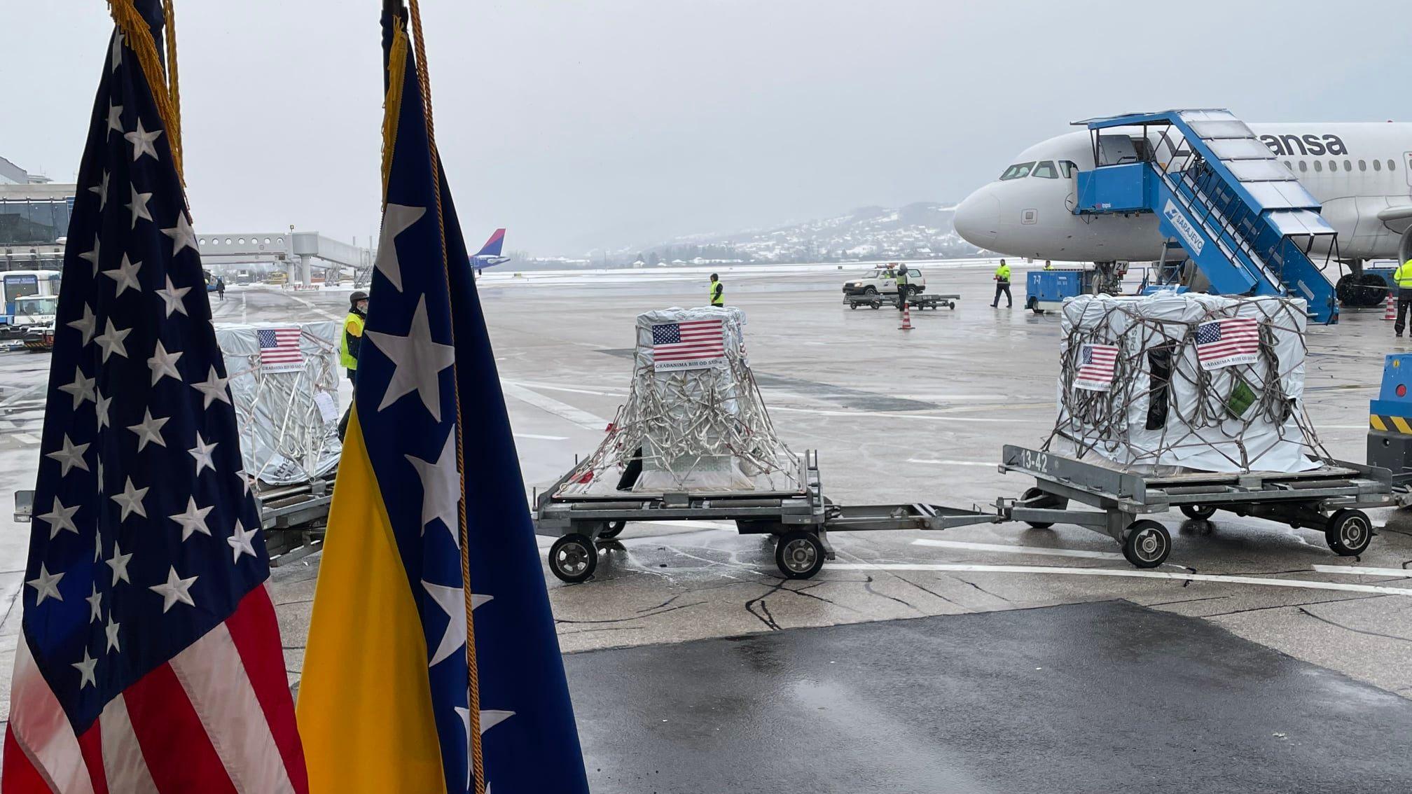 Vakcine pristigle na Međunarodni aerodrom u Sarajevu - Avaz