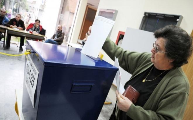 Referendum u Srbiji se održava danas - Avaz