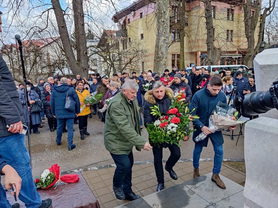 Okupili se brojni prijatelji i poznanici - Avaz