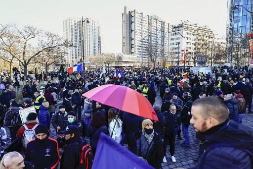 Sa protesta u Parizu - Avaz