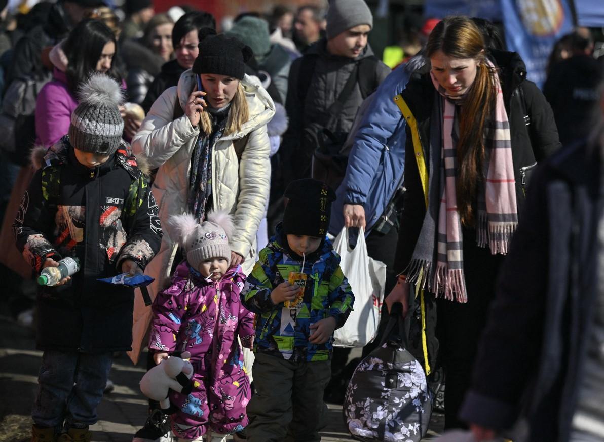 Iz Ukrajine do sada otišlo 2,7 miliona ljudi