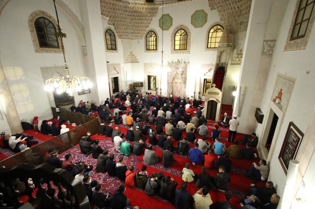 Džuma-namaz i hutba će se obavljati kao u vrijeme prije pandemije: Zalaskom sunca 1. aprila nastupa ramazan kada se klanja prva teravija