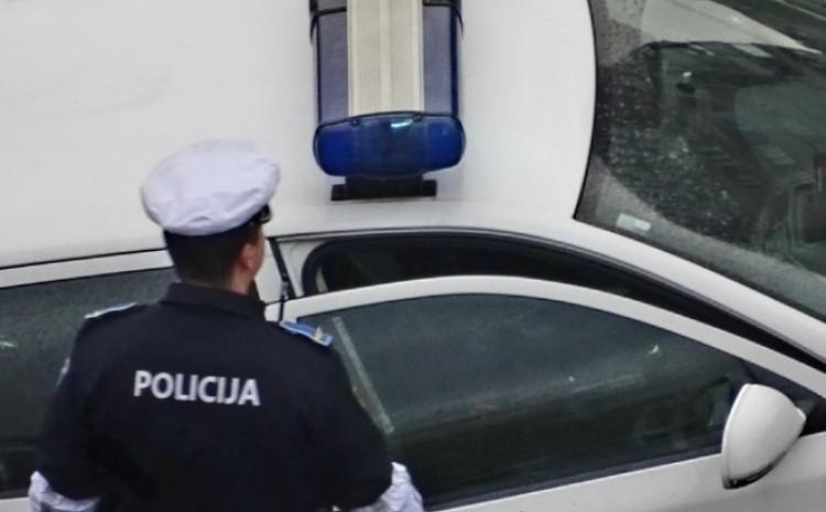 Policija traga za pljačkašima - Avaz