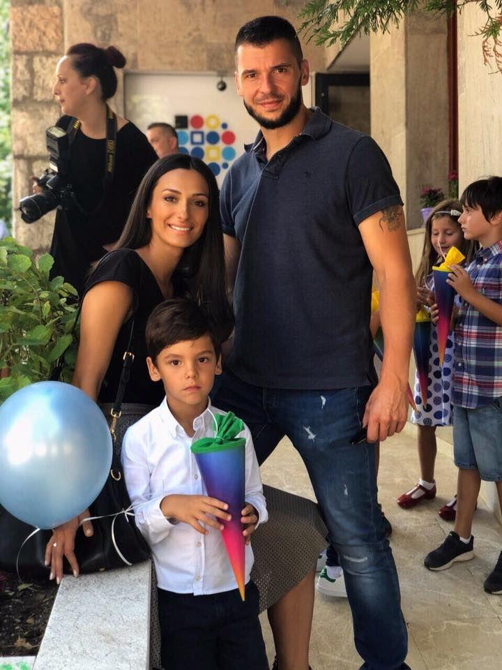Džejla i Mahir sa sinom: Porodica ponovo na okupu - Avaz