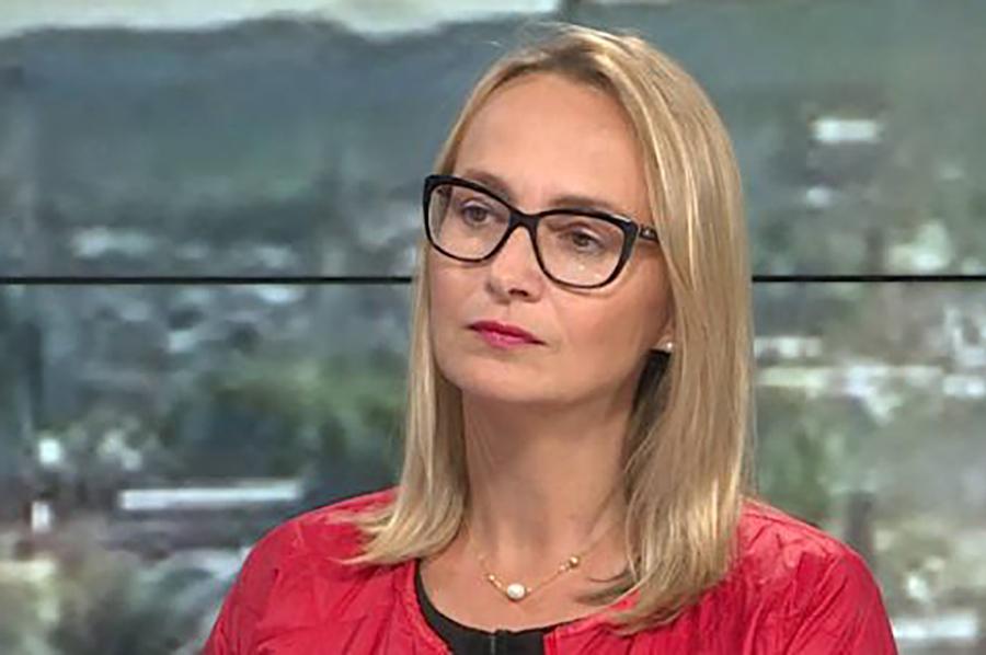 Ivana Marić: Erdoan, Bakirov kum, brat i predsjednik, jača srpsku vojsku tako što Vučiću šalje borbene letjelice