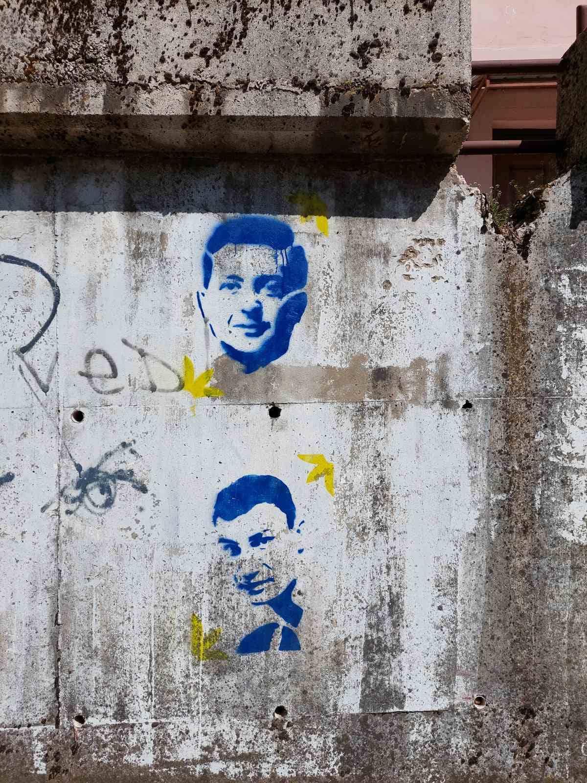 Na Cetinju na više lokacija urađeni grafiti Zelenskog i Klička