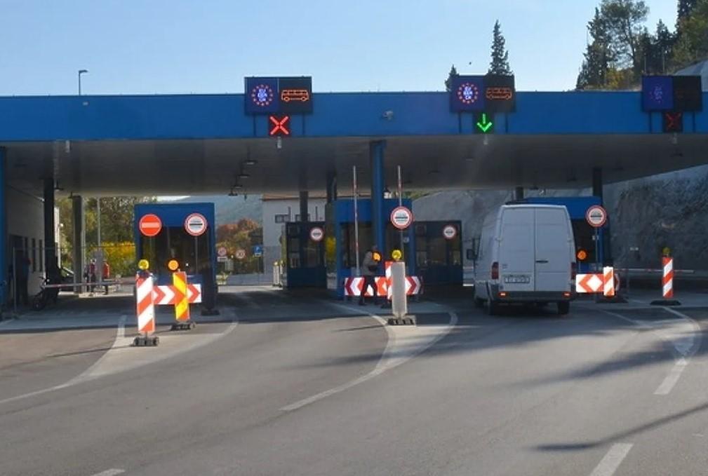 Svi putnici će moći prelaziti preko desetak graničnih prijelaza između BiH i Hrvatske