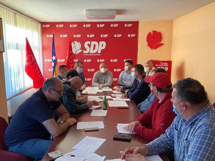 SDP TK: Vlada nezakonito smijenila još 50 osoba