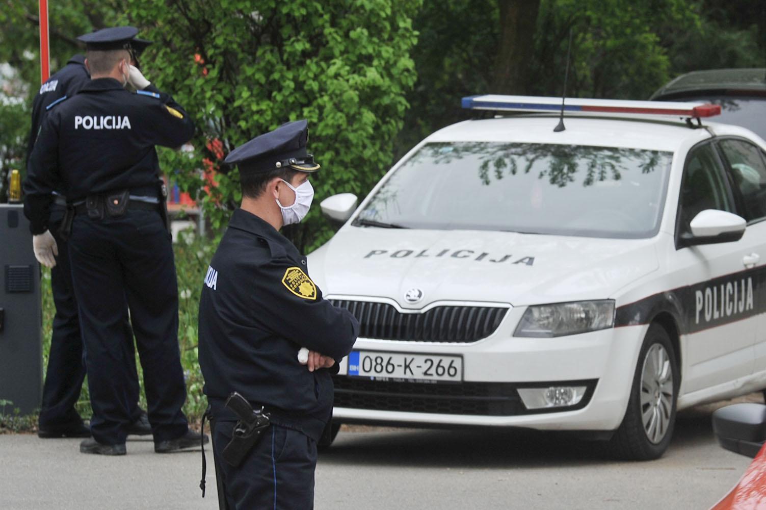 Potvrđeno za "Avaz": Dvije osobe poginule u teškoj saobraćajnoj nesreći kod Gradačca