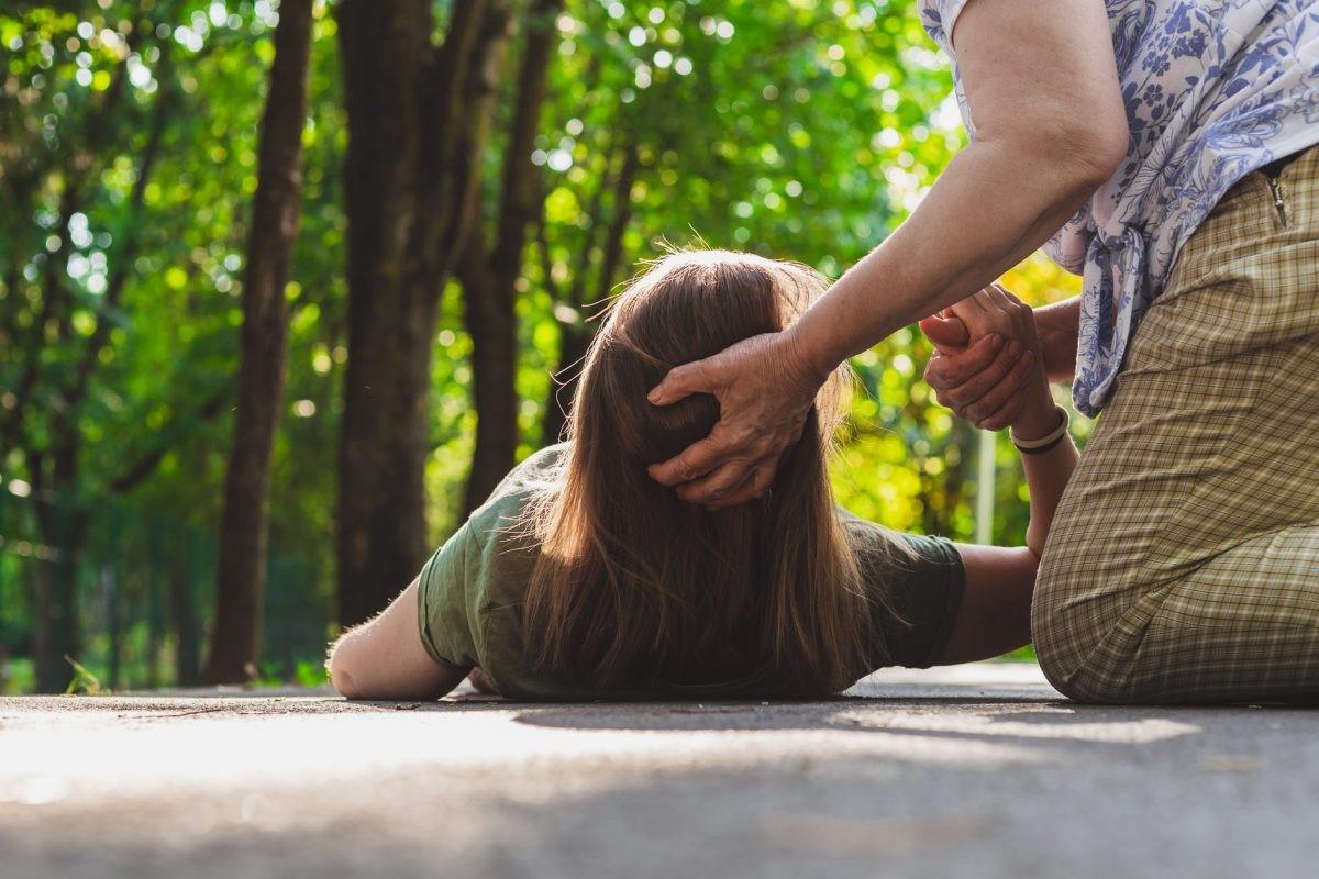 Napad najčešće počinje naglo, gubitkom svijesti, padom na leđa i potiljak - Avaz