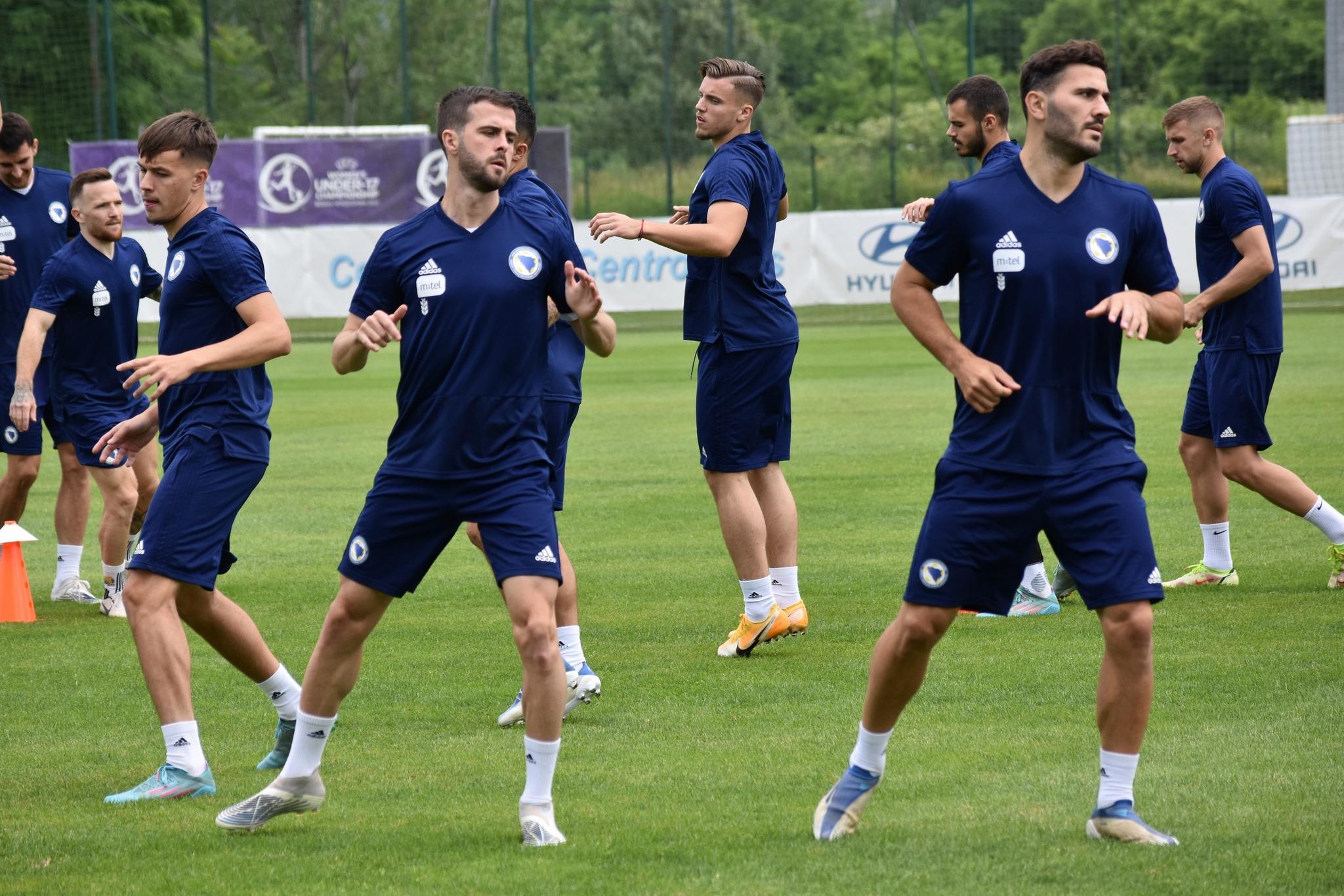 Sa jutarnjeg treninga u TC NSBiH u Zenici - Avaz