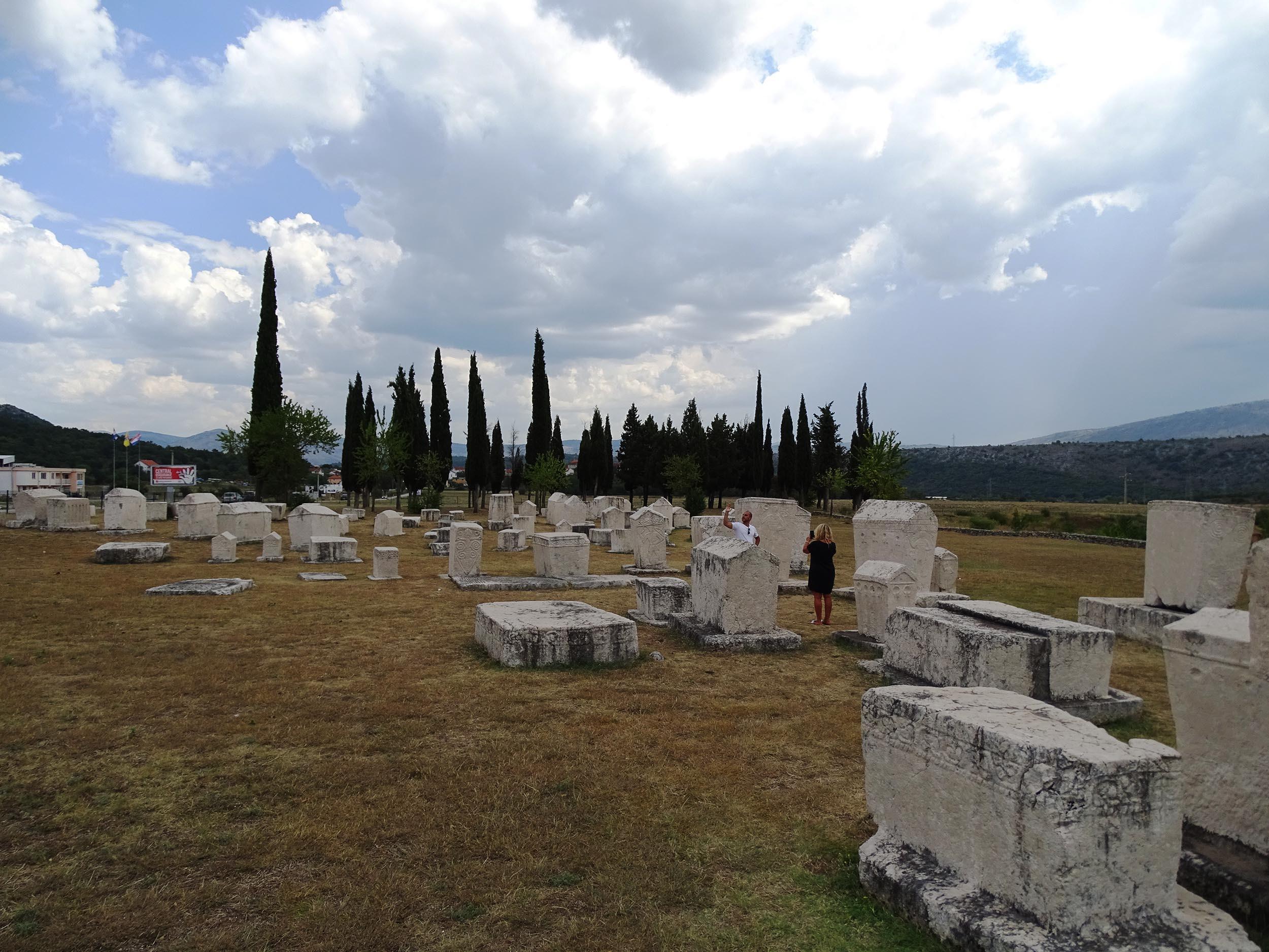 Nekropole stećaka sve zanimljivije posjetiocima: Radimlju posjetilo više turista nego rekordne 2019. godine