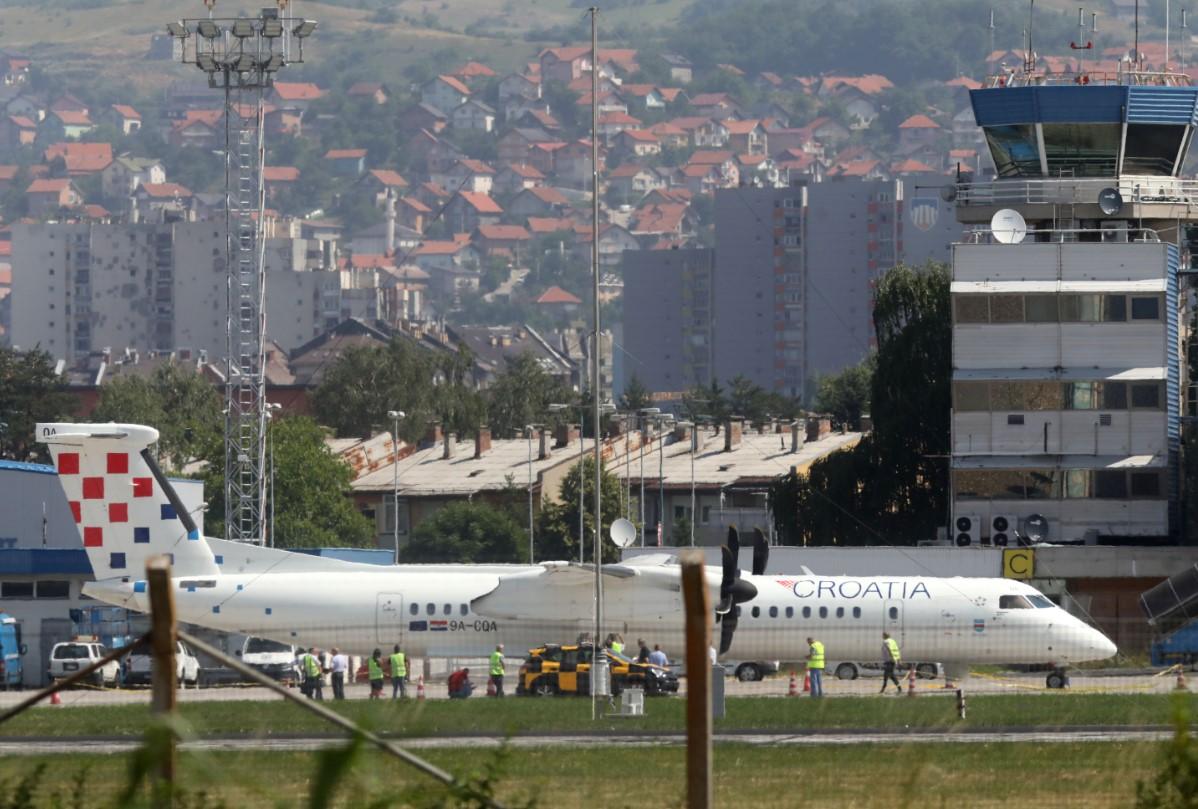 Oglasilo se Tužilaštvo BiH: Nema tragova baruta, nije pucano na avion Croatia Airlinesa