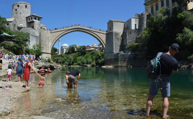 Najviša dnevna temperatura od 34 do 39 stepeni - Avaz