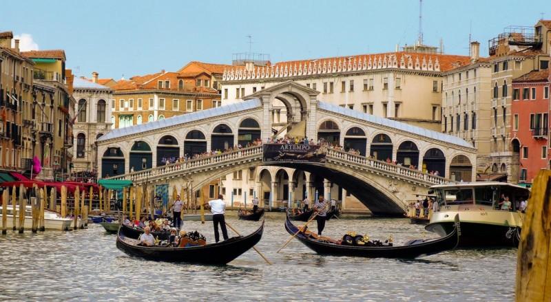 Venecija će od 2023. godine naplaćivati ulaz u grad za jednodnevne posjetioce