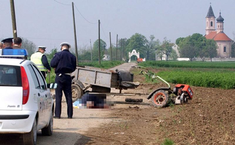 Vozač motokultivatora podlegao povredama - Avaz