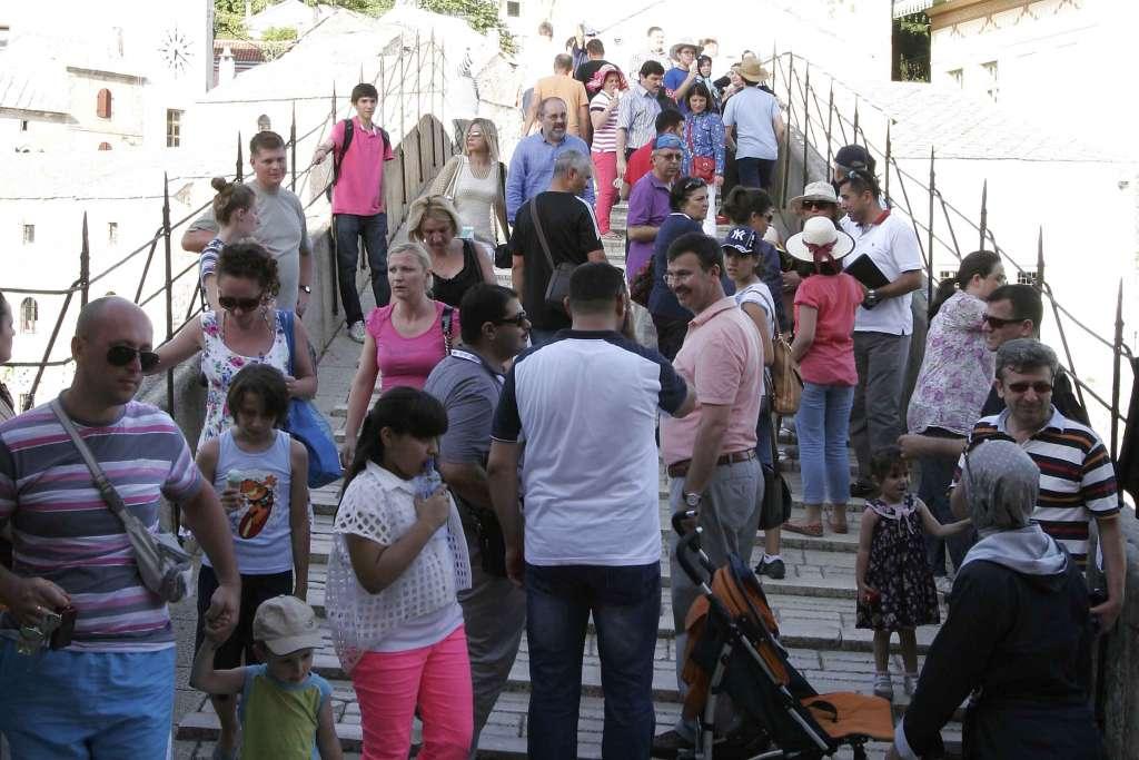 U strukturi noćenja stranih turista najviše noćenja ostvarili su turisti iz Srbije - Avaz