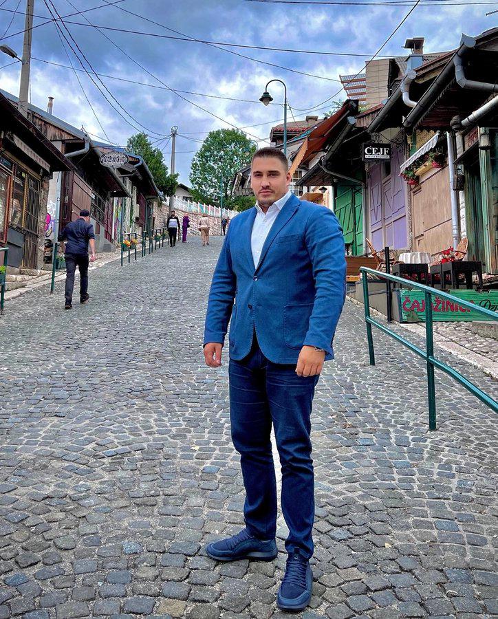 Haris Zahiragić muslimanima čestitao Kurban-bajram uz zanimljivu fotografiju