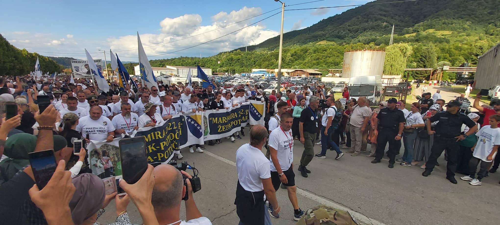 Marš mira stigao u Potočare - Avaz