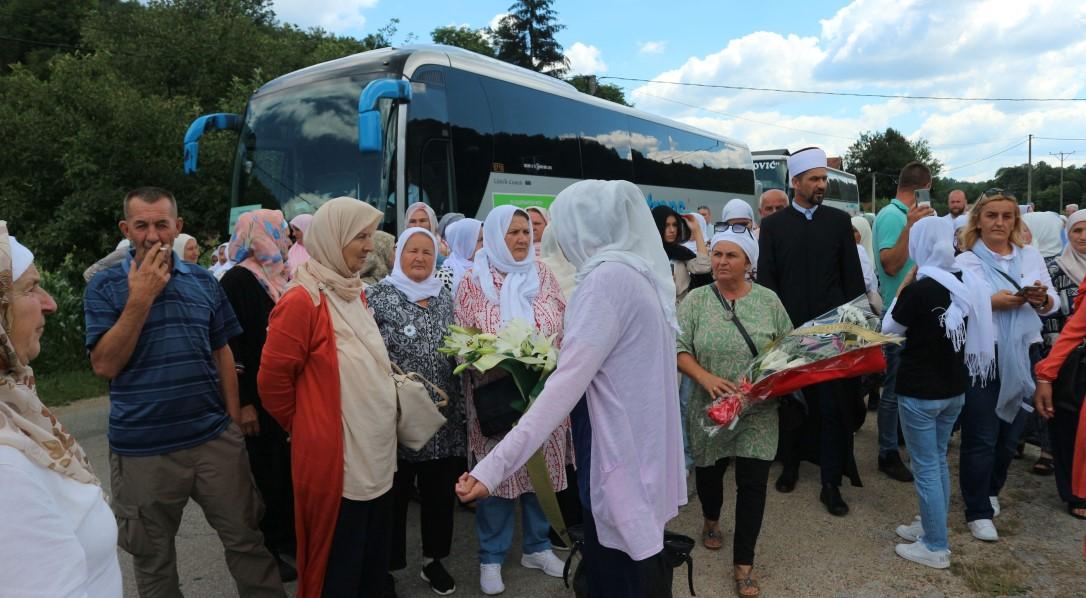 Veliki broj građana i gostiju došao na obilježavanje godišnjice - Avaz