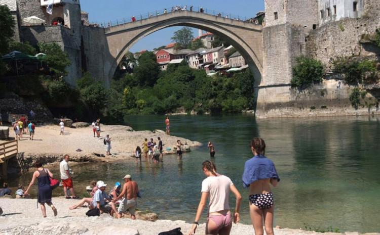 U BiH danas sunčano, najviša dnevna temperatura do 36 stepeni