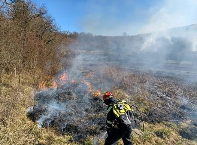 Civilna zaštita upozorava: Povećana opasnost od požara na otvorenom prostoru