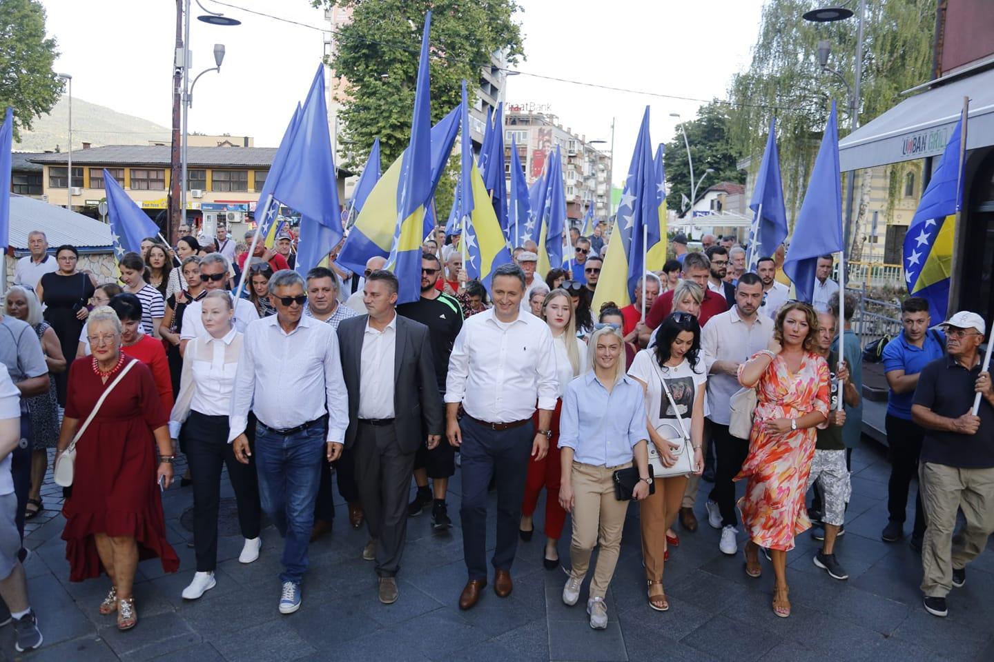 Bećirović: Ljudi traže jednake zakone za sve i prestanak zloupotrebe pravosuđa u političke svrhe - Avaz