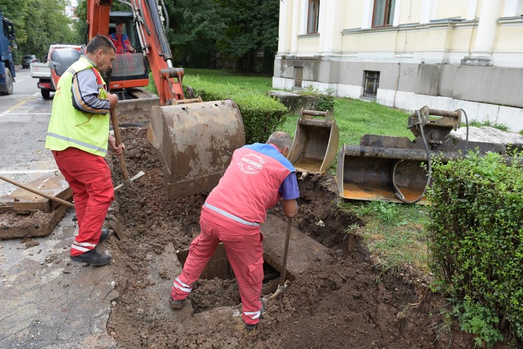 Započeli radovi na sanaciji Ulice Franje Račkog - Avaz