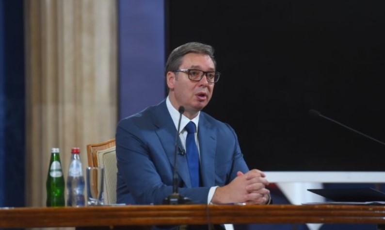 Vučić: Parada ponosa u Beogradu bit će otkazana