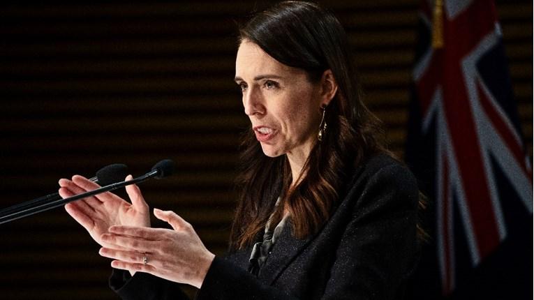 Jacinda Ardern - Avaz