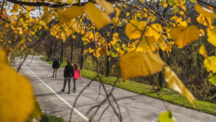 Ispod linije nebeskog ekvatora, sunce će u narednom periodu početi da se spušta - Avaz