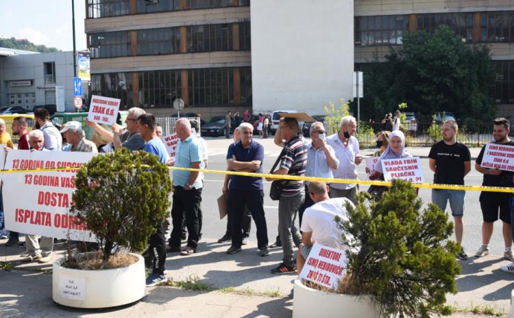 Vlada FBiH: Za isplatu plaća radnicima "Zraka" odobreno 110.000 KM