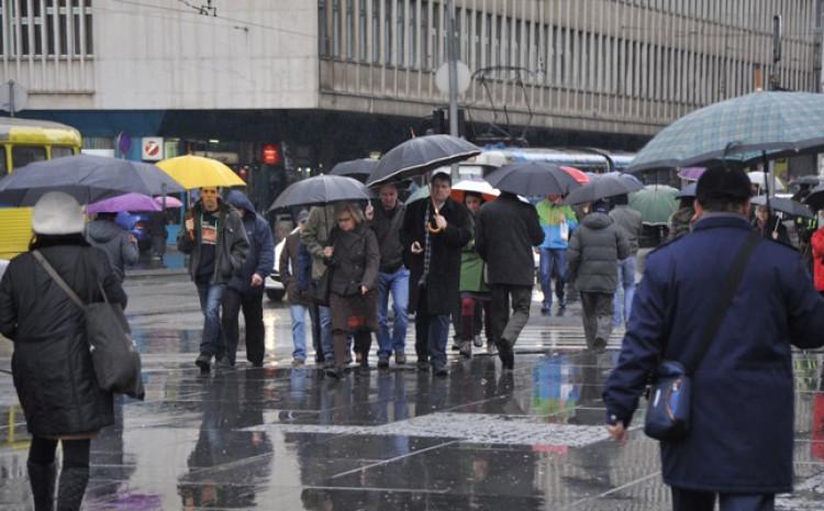 Ponesite kišobrane: Danas nas očekuju pljuskovi sa grmljavinom