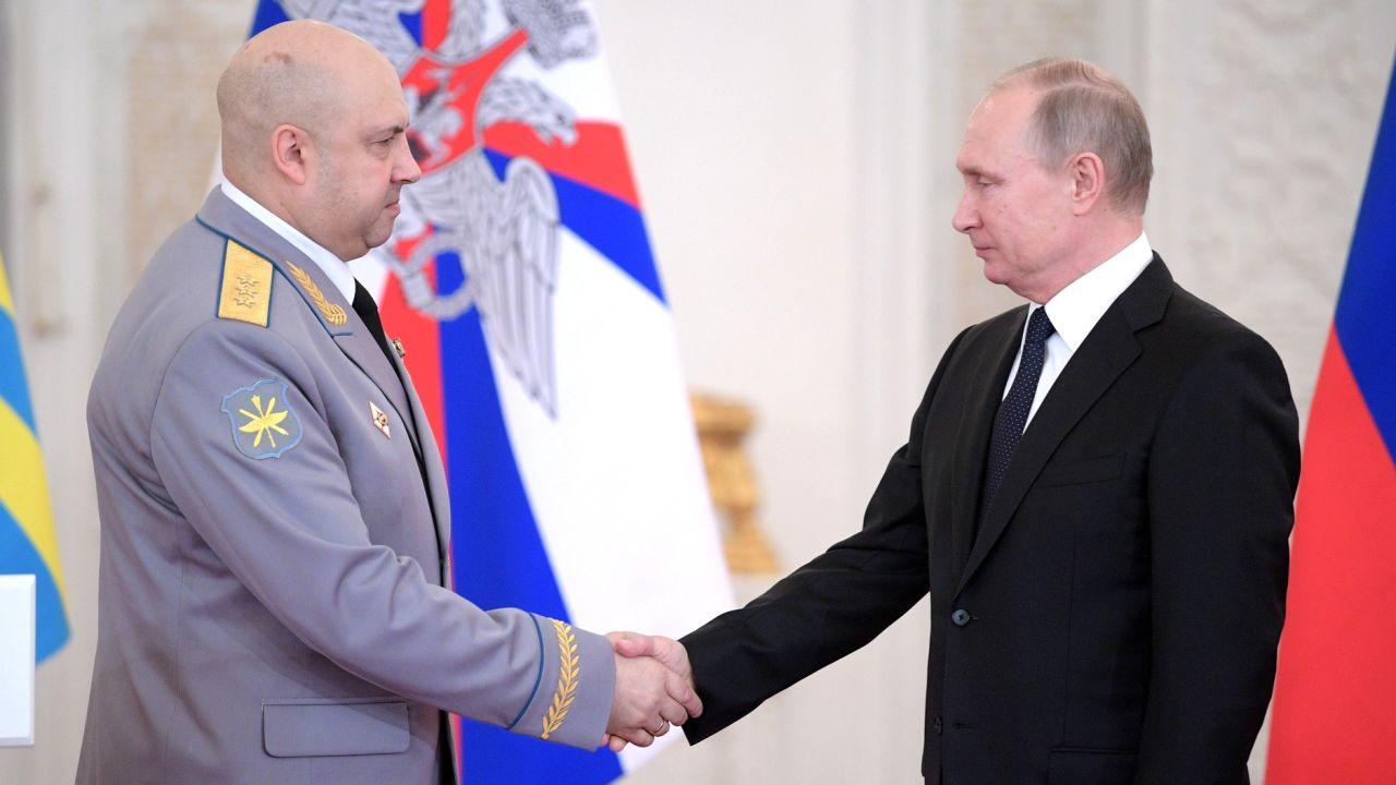 Surovikin i Putin - Avaz