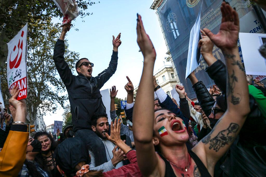 Protesti u Iranu: Gnjev na režim, a ne na religiju