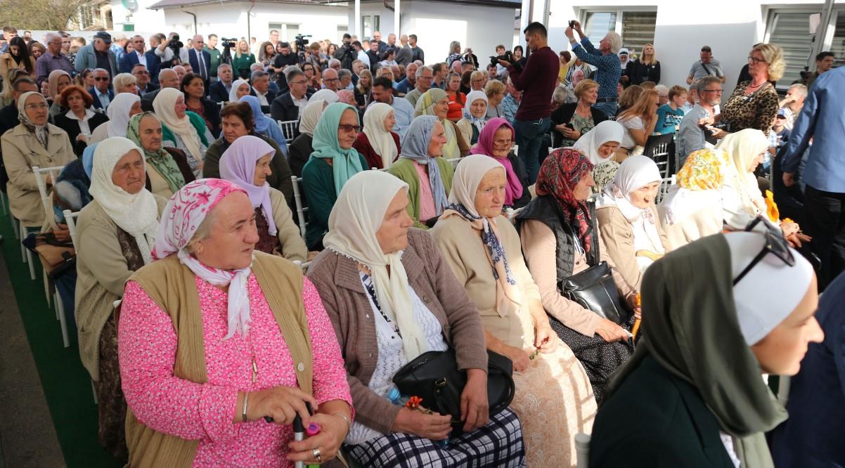 Sa svečanog otvaranja Centra za starija lica u Potočarima - Avaz